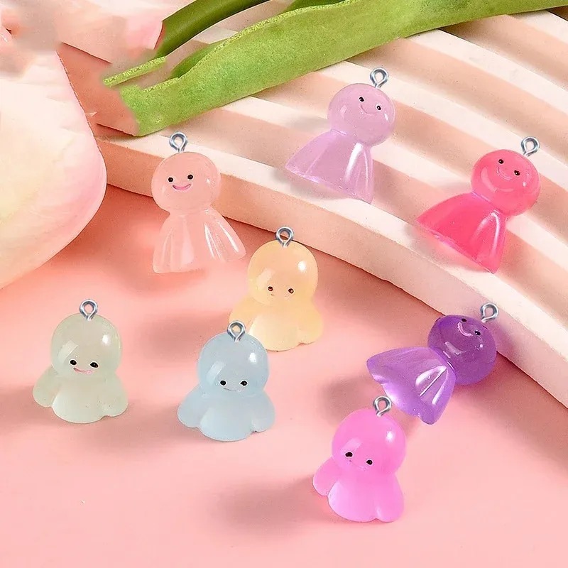 Resin Art Products - 10Pcs Glow In Dark Cartoon Doll