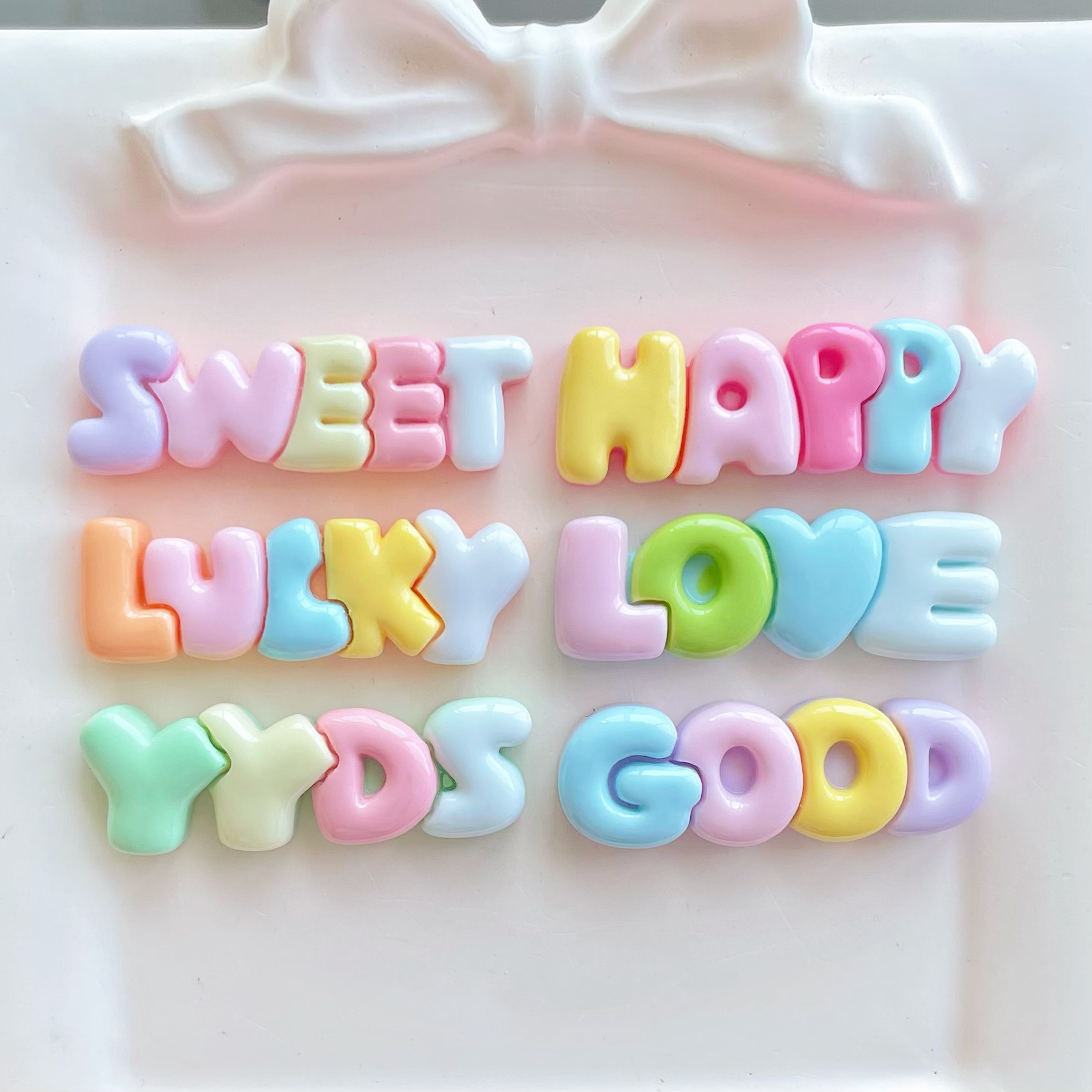 10-30Pcs Color Letter Planar R - Resin Art Letter Keychain ulasan dan harga