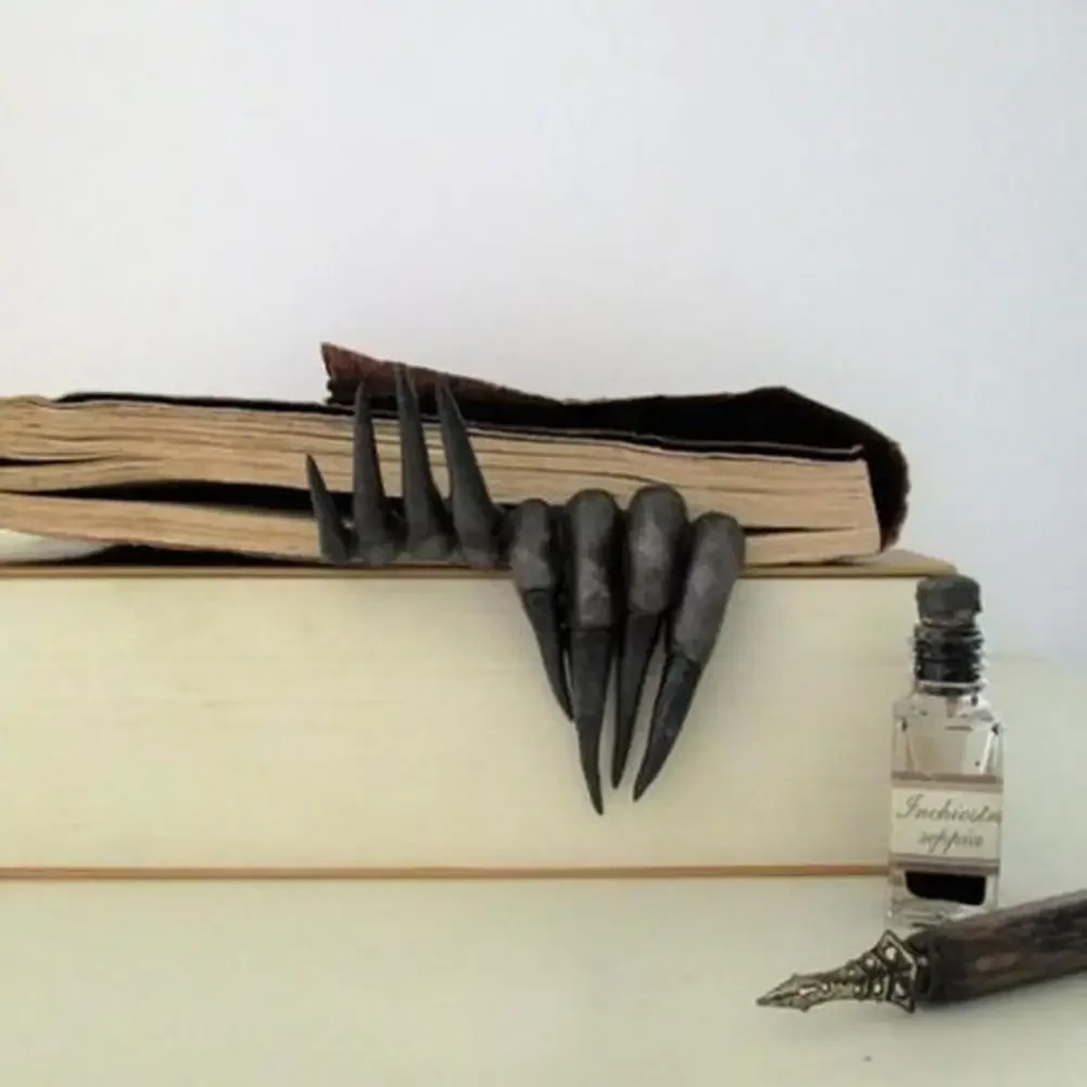 Thriller Devil's Hand Bookmark - Resin Art Bookmark ulasan dan harga